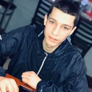 Meet your Posher, Juan